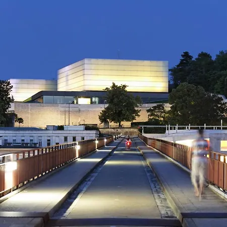 Proche Gare Et Centre-ville De Emplacement Ideal 度假居