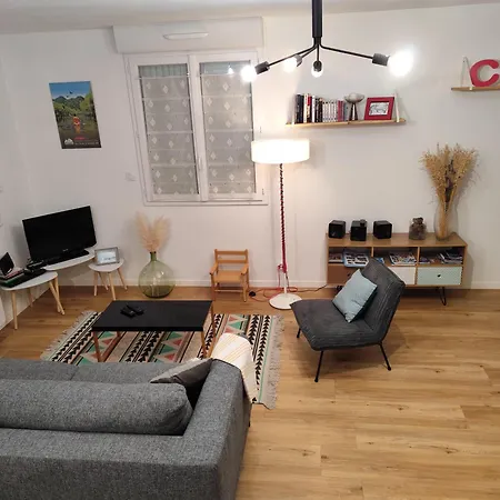 Proche Gare Et Centre-ville De Emplacement Idéal Сasa de vacaciones *