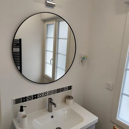 Proche Gare Et Centre-ville De Emplacement Idéal Сasa de vacaciones Poitiers