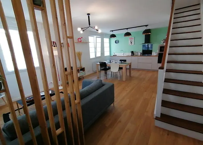 Holiday home Proche Gare Et Centre-ville De Emplacement Ideal Poitiers