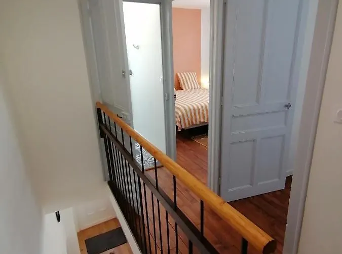 Proche Gare Et Centre-ville De Emplacement Ideal