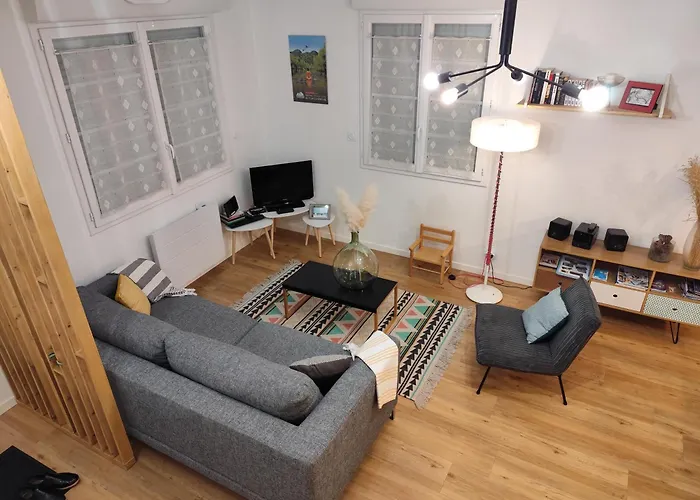 Holiday home Proche Gare Et Centre-ville De Emplacement Ideal Poitiers